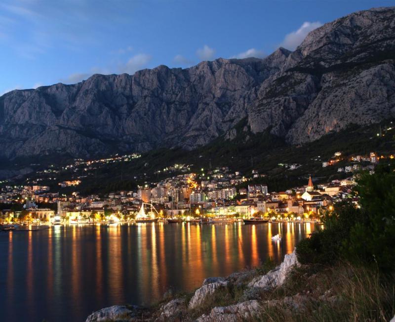 Apartments Vekic Makarska Exterior foto
