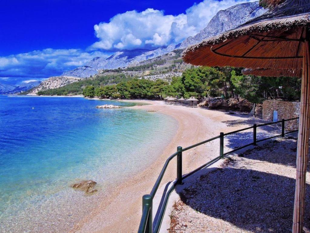 Apartments Vekic Makarska Exterior foto