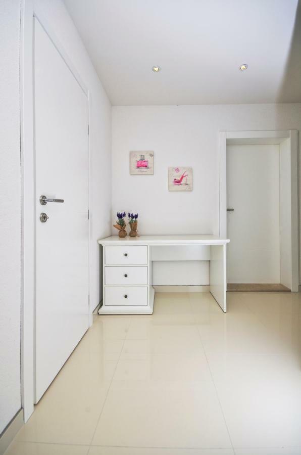Apartments Vekic Makarska Exterior foto