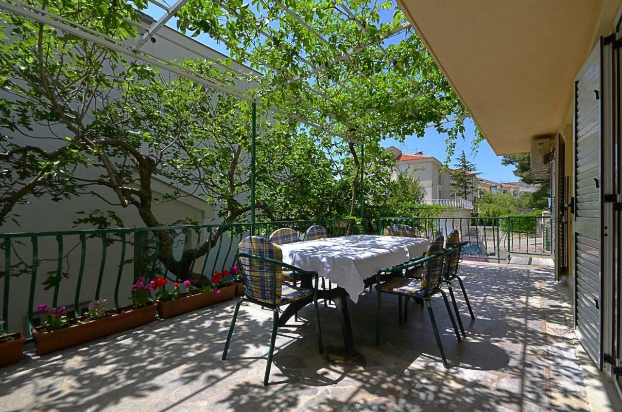 Apartments Vekic Makarska Exterior foto